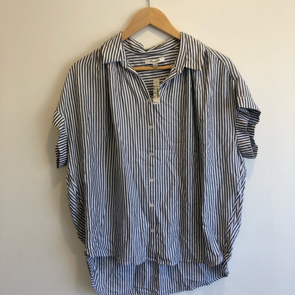 Madewell Tops - Madewell striped short sleeve button up- NWT Madewell Tops - Madewell striped short sleeve button up- NWT